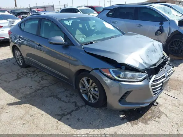 5NPD84LF6JH339240 2018 HYUNDAI ELANTRA - Image 1