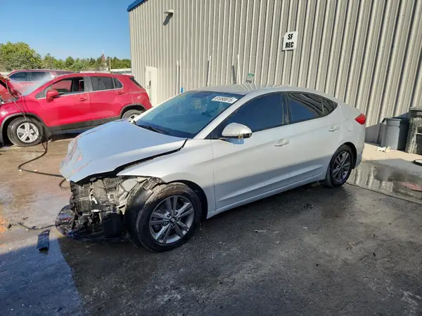5NPD84LF6JH345619 2018 HYUNDAI ELANTRA - Image 1