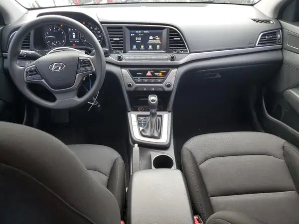 5NPD84LF6JH347015 2018 HYUNDAI ELANTRA - Image 8