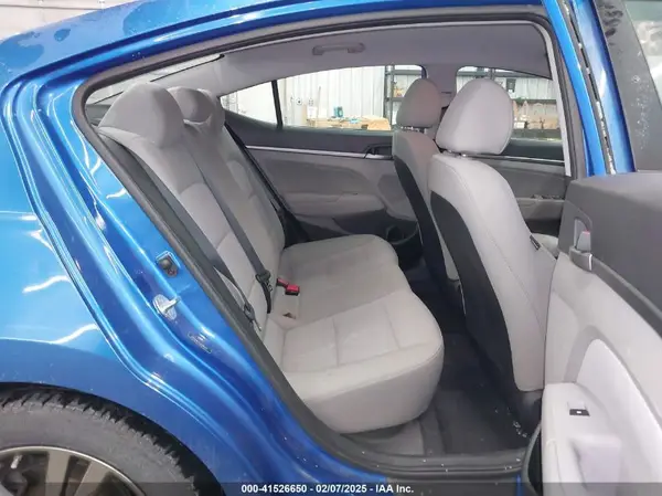 5NPD84LF6JH348407 2018 HYUNDAI ELANTRA - Image 8