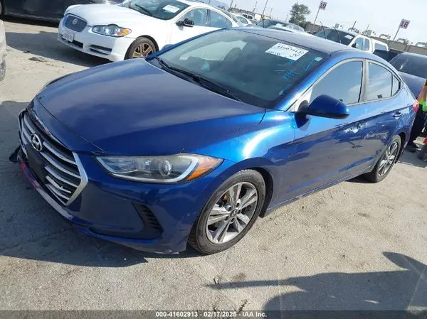 5NPD84LF6JH351999 2018 HYUNDAI ELANTRA - Image 2