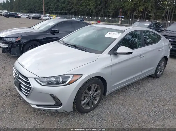5NPD84LF6JH356958 2018 HYUNDAI ELANTRA - Image 2