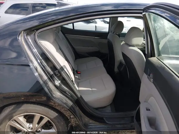 5NPD84LF6JH358239 2018 HYUNDAI ELANTRA - Image 8