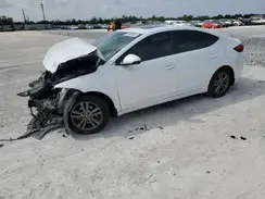 5NPD84LF6JH358256 2018 HYUNDAI ELANTRA