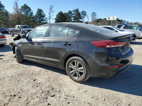 5NPD84LF6JH358550 2018 HYUNDAI ELANTRA - Image 2