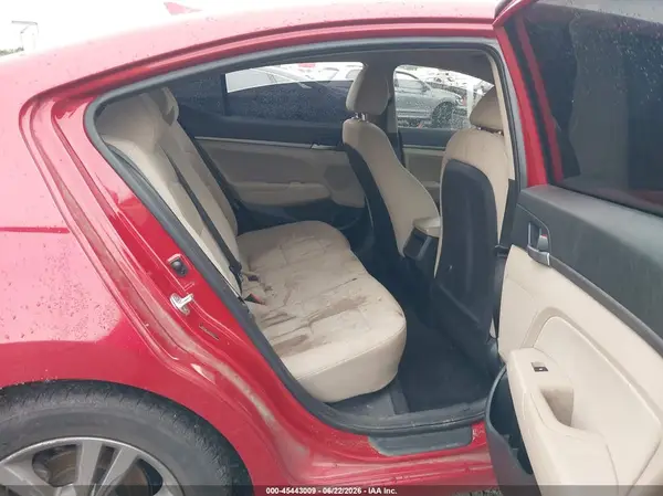 5NPD84LF6JH358757 2018 HYUNDAI ELANTRA - Image 8