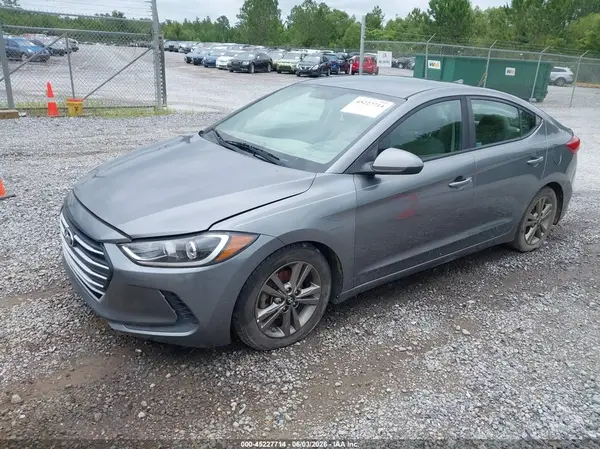 5NPD84LF6JH358774 2018 HYUNDAI ELANTRA - Image 2