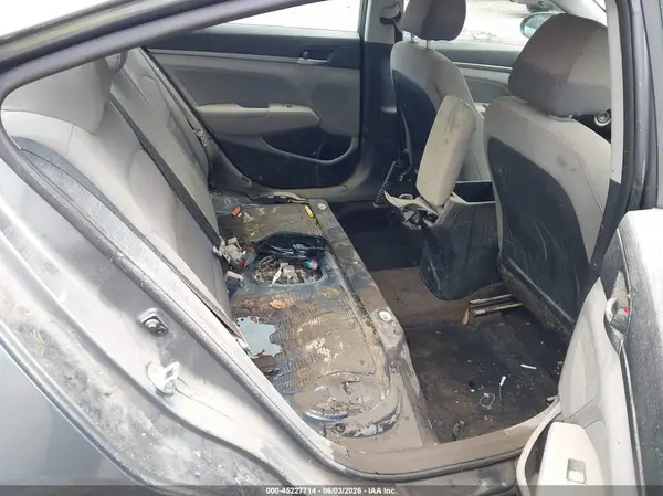 5NPD84LF6JH358774 2018 HYUNDAI ELANTRA - Image 8
