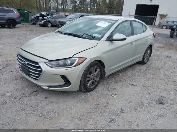 5NPD84LF6JH360816 2018 HYUNDAI ELANTRA - Image 2