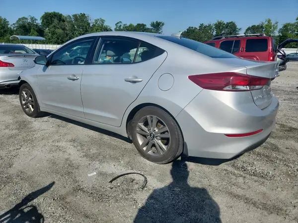 5NPD84LF6JH361741 2018 HYUNDAI ELANTRA - Image 2