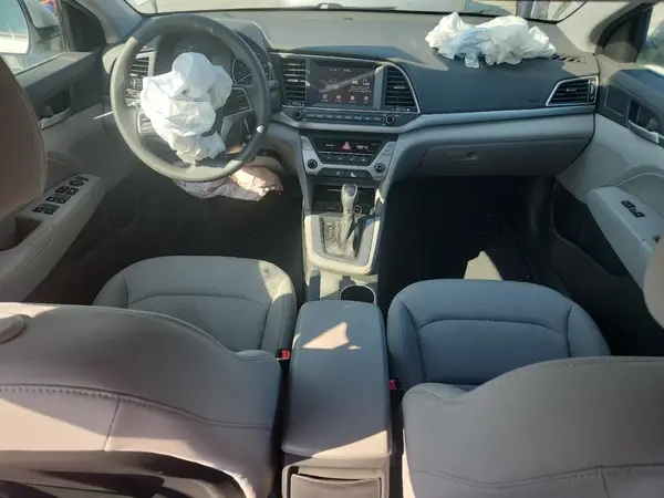 5NPD84LF6JH361741 2018 HYUNDAI ELANTRA - Image 8