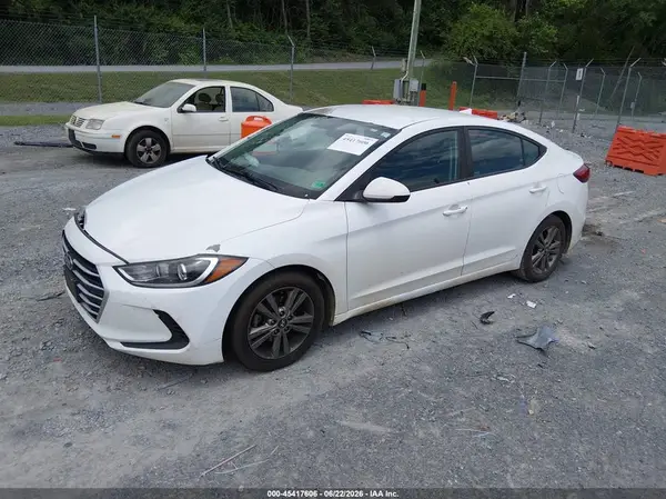 5NPD84LF6JH363781 2018 HYUNDAI ELANTRA - Image 2