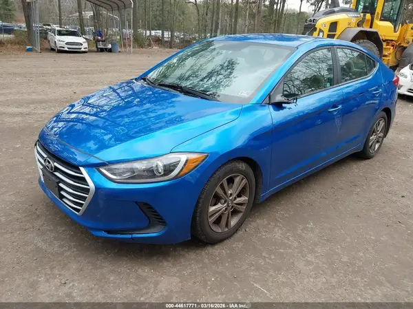 5NPD84LF6JH365076 2018 HYUNDAI ELANTRA - Image 2