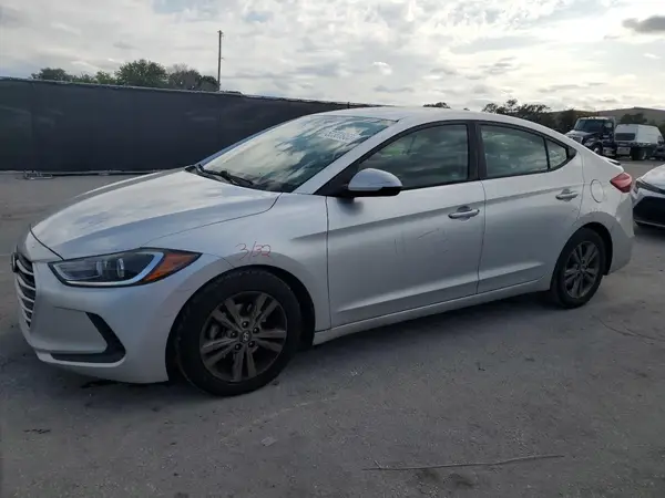 5NPD84LF6JH365093 2018 HYUNDAI ELANTRA - Image 1