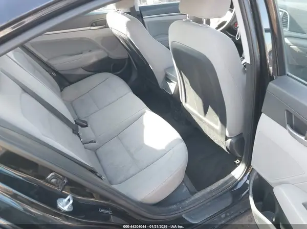 5NPD84LF6JH365126 2018 HYUNDAI ELANTRA - Image 8