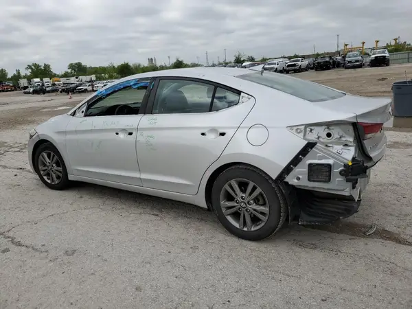 5NPD84LF6JH365546 2018 HYUNDAI ELANTRA - Image 2