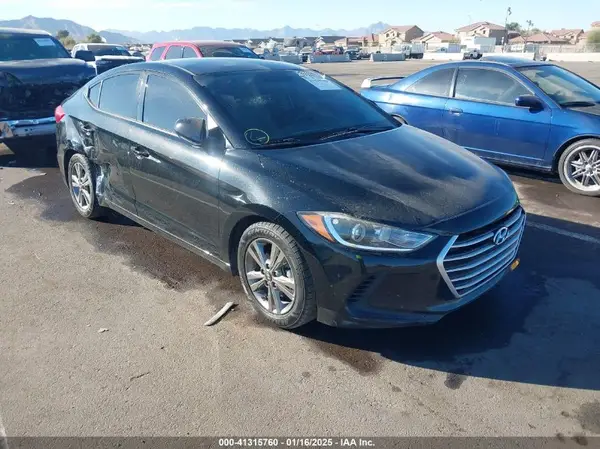 5NPD84LF6JH366793 2018 HYUNDAI ELANTRA - Image 1