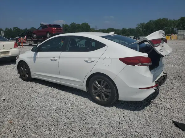 5NPD84LF6JH366874 2018 HYUNDAI ELANTRA - Image 2