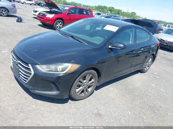 5NPD84LF6JH367510 2018 HYUNDAI ELANTRA - Image 2