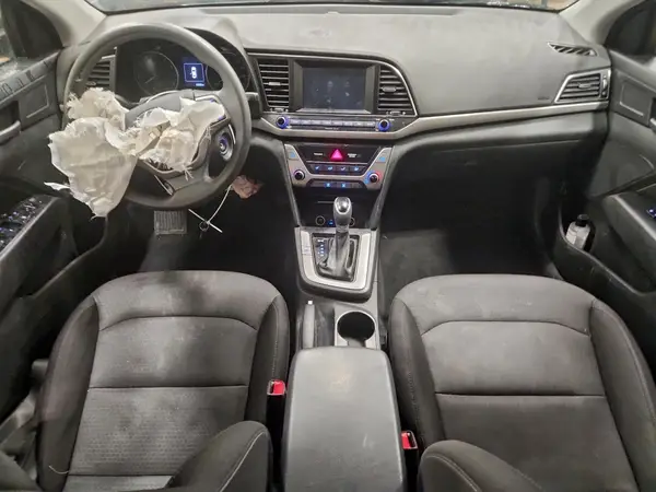 5NPD84LF6JH369287 2018 HYUNDAI ELANTRA - Image 8