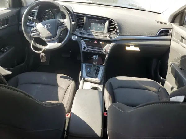 5NPD84LF6JH370830 2018 HYUNDAI ELANTRA - Image 8
