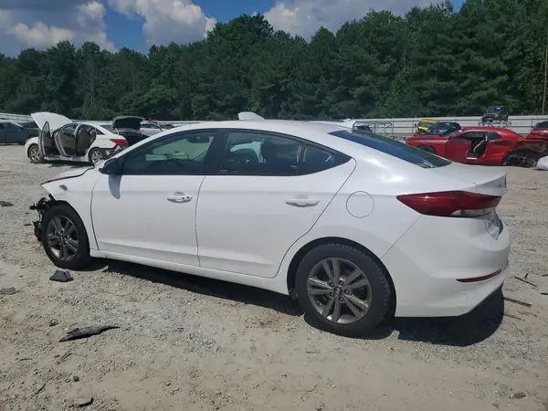 5NPD84LF6JH370861 2018 HYUNDAI ELANTRA - Image 2