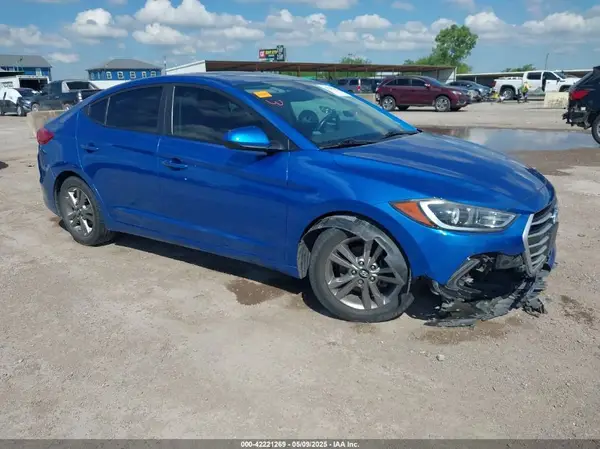 5NPD84LF6JH373226 2018 HYUNDAI ELANTRA - Image 1