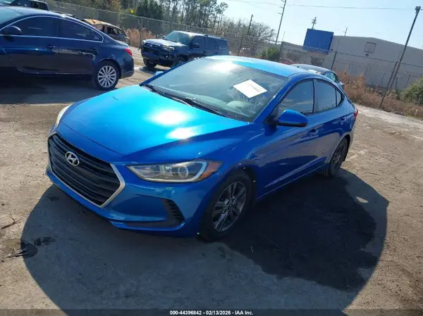 5NPD84LF6JH374618 2018 HYUNDAI ELANTRA - Image 2