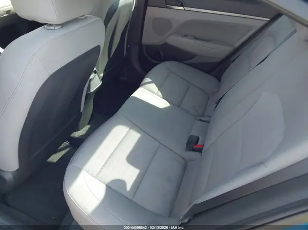 5NPD84LF6JH374618 2018 HYUNDAI ELANTRA - Image 8