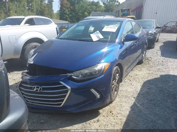 5NPD84LF6JH379933 2018 HYUNDAI ELANTRA - Image 2