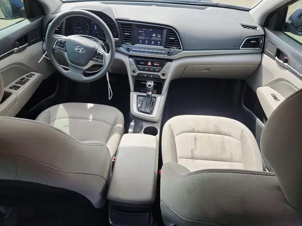 5NPD84LF6JH381973 2018 HYUNDAI ELANTRA - Image 8