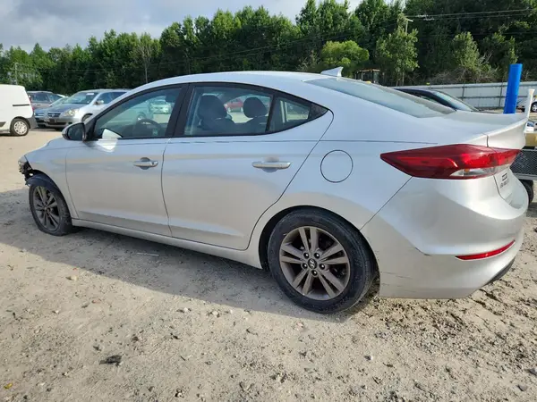 5NPD84LF6JH383755 2018 HYUNDAI ELANTRA - Image 2