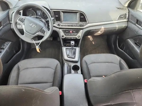 5NPD84LF6JH383755 2018 HYUNDAI ELANTRA - Image 8