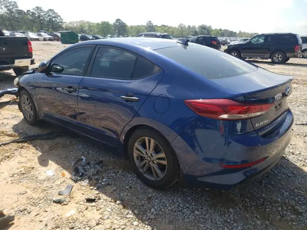 5NPD84LF6JH386090 2018 HYUNDAI ELANTRA - Image 2