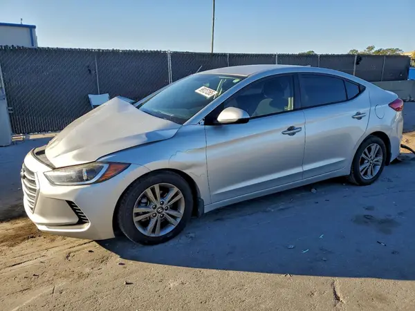 5NPD84LF6JH386803 2018 HYUNDAI ELANTRA - Image 1