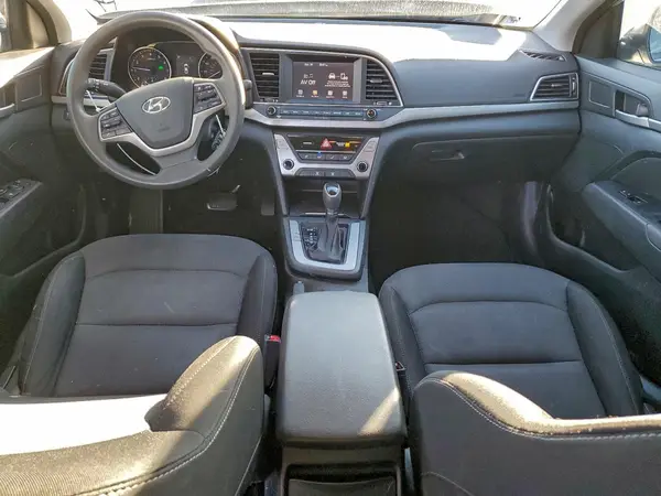 5NPD84LF6JH386803 2018 HYUNDAI ELANTRA - Image 8