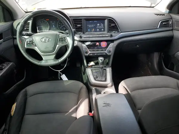 5NPD84LF6JH389006 2018 HYUNDAI ELANTRA - Image 8