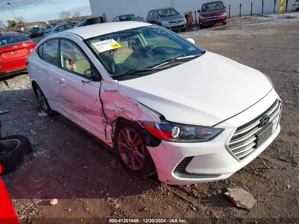 5NPD84LF6JH389068 2018 HYUNDAI ELANTRA - Image 1
