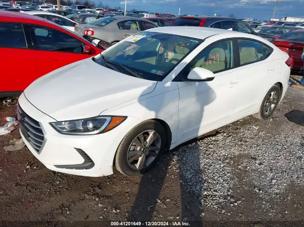 5NPD84LF6JH389068 2018 HYUNDAI ELANTRA - Image 2