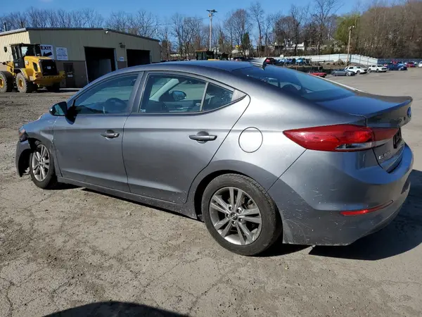 5NPD84LF6JH389605 2018 HYUNDAI ELANTRA - Image 2