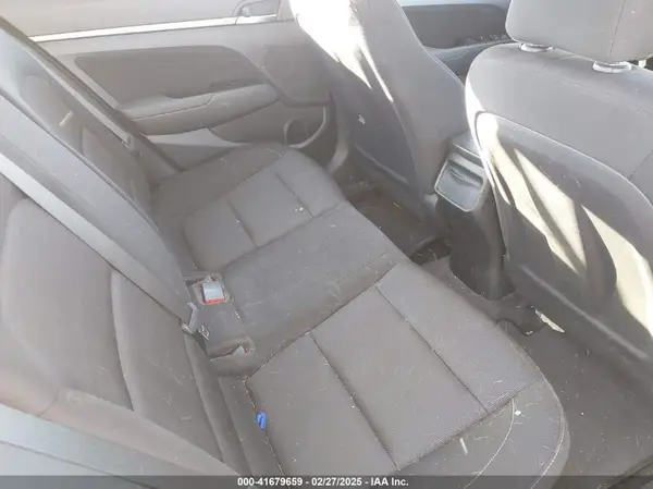 5NPD84LF6JH390396 2018 HYUNDAI ELANTRA - Image 8