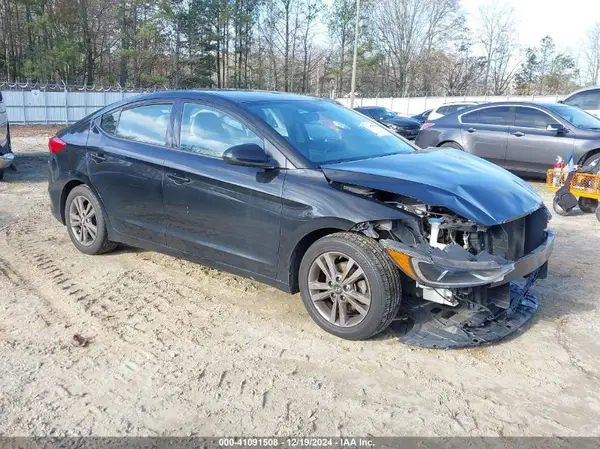 5NPD84LF6JH390866 2018 HYUNDAI ELANTRA - Image 1