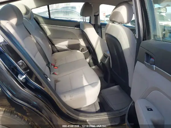 5NPD84LF6JH390866 2018 HYUNDAI ELANTRA - Image 8