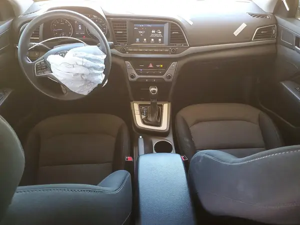 5NPD84LF6JH394464 2018 HYUNDAI ELANTRA - Image 8