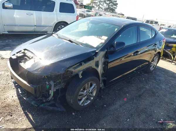 5NPD84LF6JH394836 2018 HYUNDAI ELANTRA - Image 2