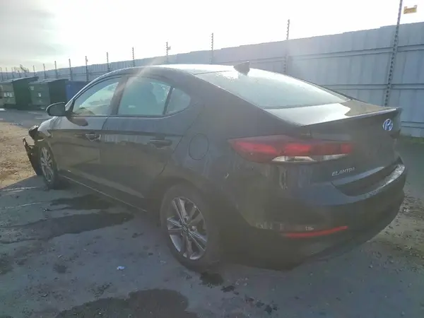 5NPD84LF6JH396893 2018 HYUNDAI ELANTRA - Image 2