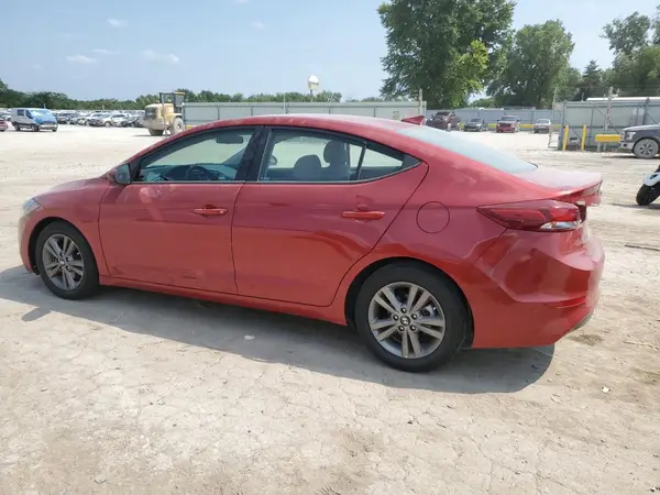 5NPD84LF6JH397140 2018 HYUNDAI ELANTRA - Image 2