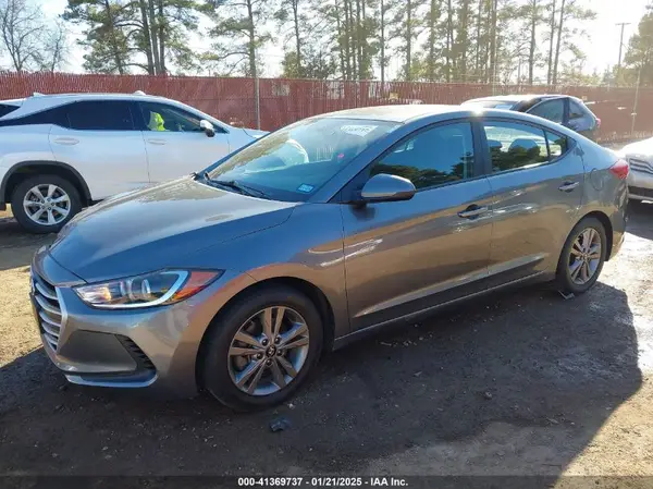 5NPD84LF6JH397428 2018 HYUNDAI ELANTRA - Image 2