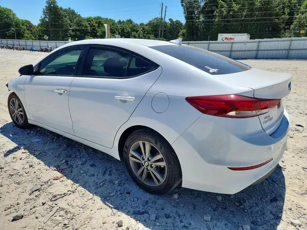 5NPD84LF6JH397719 2018 HYUNDAI ELANTRA - Image 2
