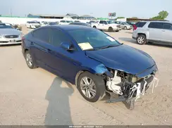 5NPD84LF6KH404976 2019 HYUNDAI ELANTRA